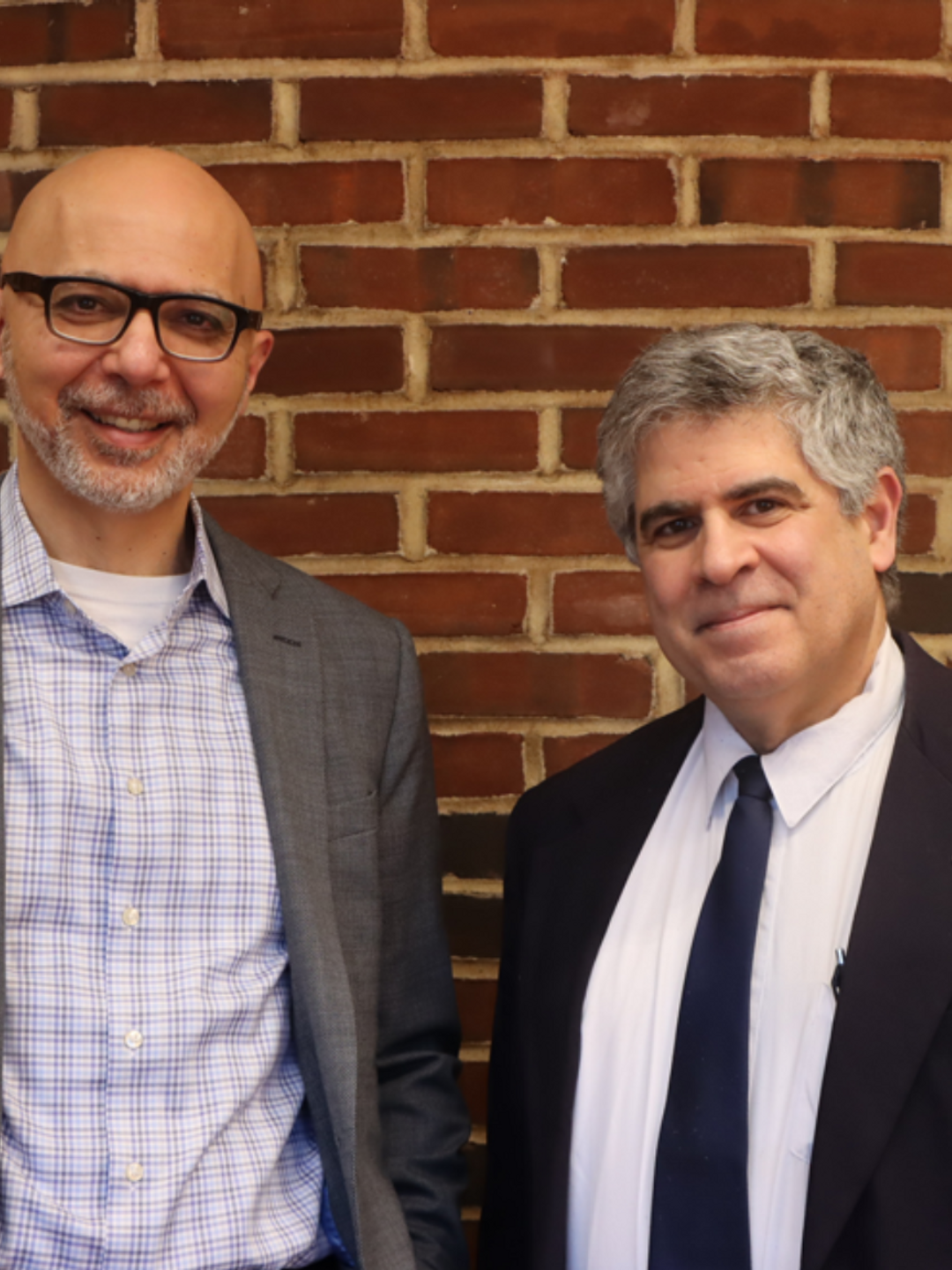 Artur Cideciyan and Tomas Aleman standing together