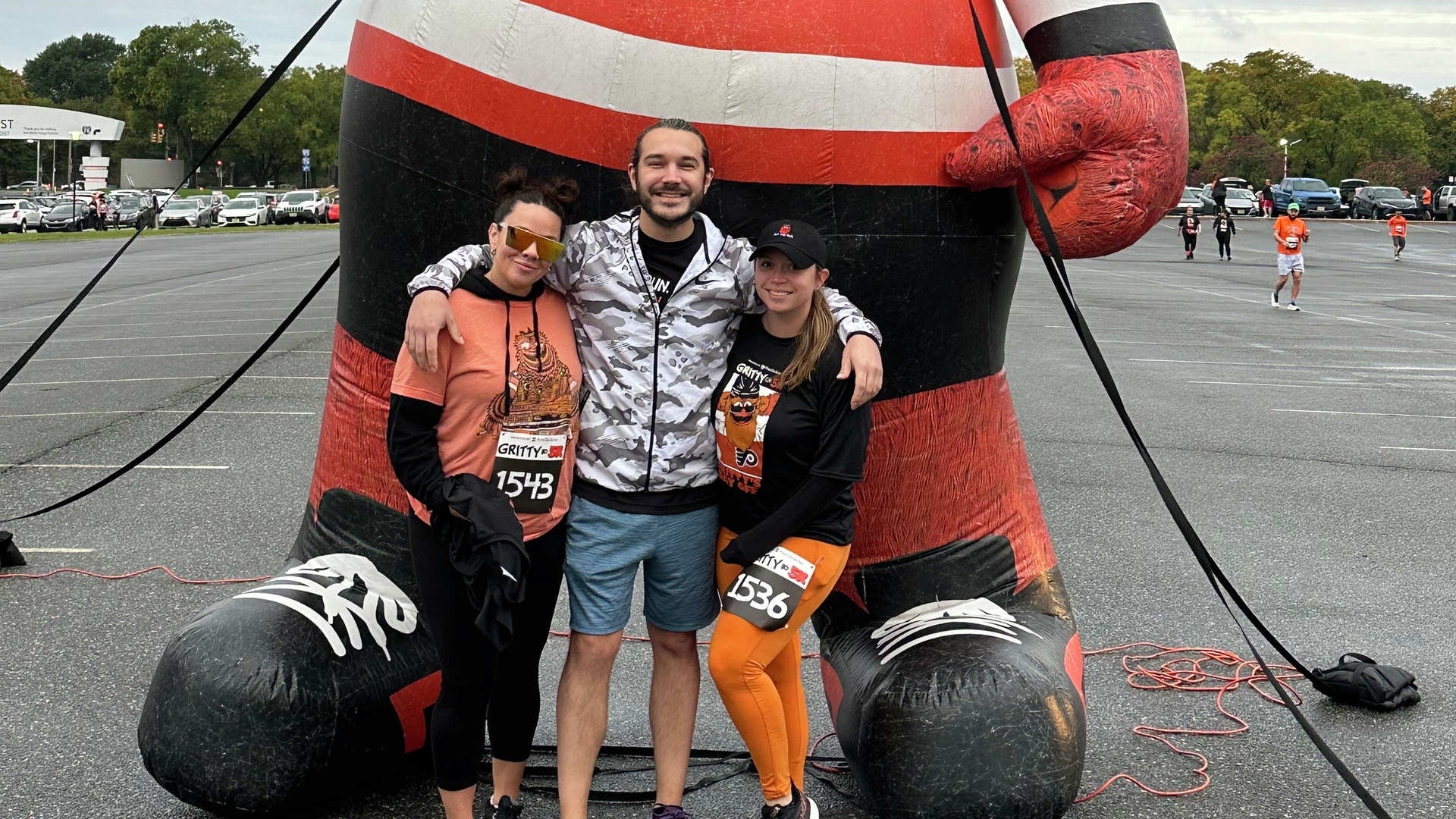 Tanner McIntosh with friends at a 5K race