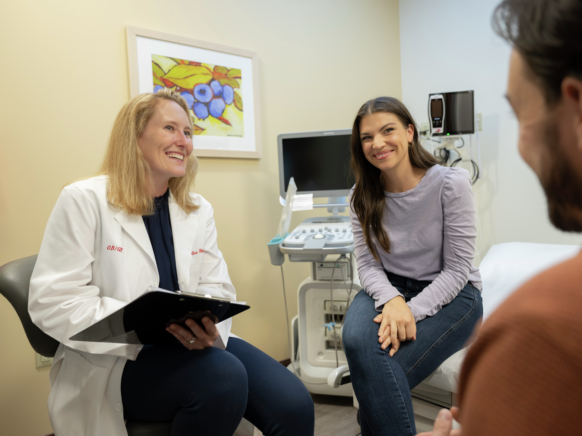 Dr. Skiadas meets with couple at Penn Medicine Lancaster General Health's Fertility Center