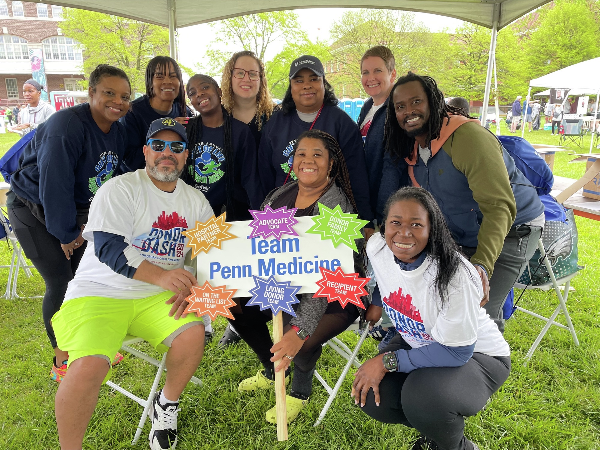 Team Penn Medicine posing for a group shot at the Donor Dash 5k.