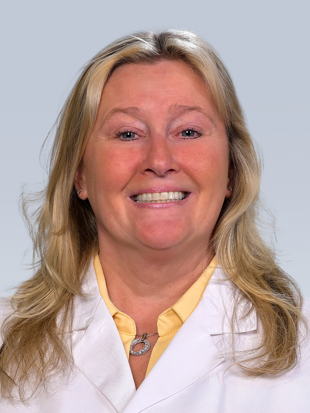 Headshot of Tina McKennon, CRNP