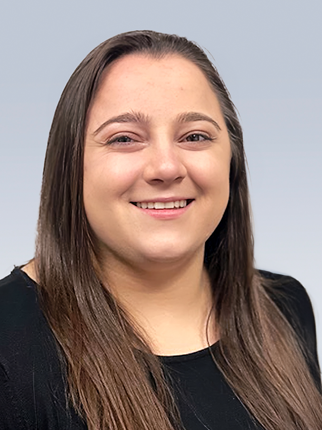 Headshot of Paris Marcia Atabek, AuD