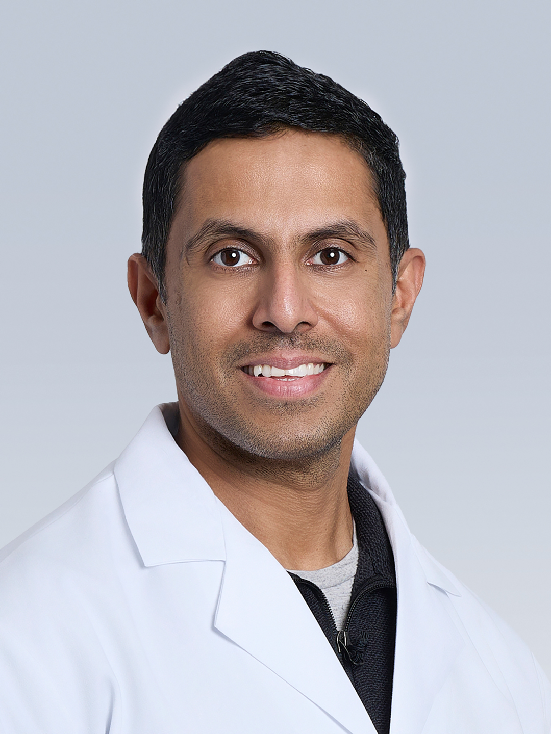 Headshot of Mayurathan Kesavan, MD