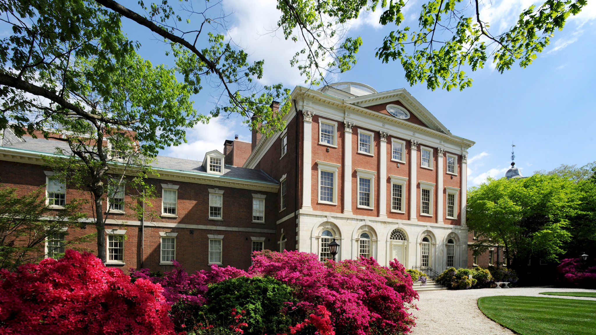 Pennsylvania Hospital building exterior in the spring