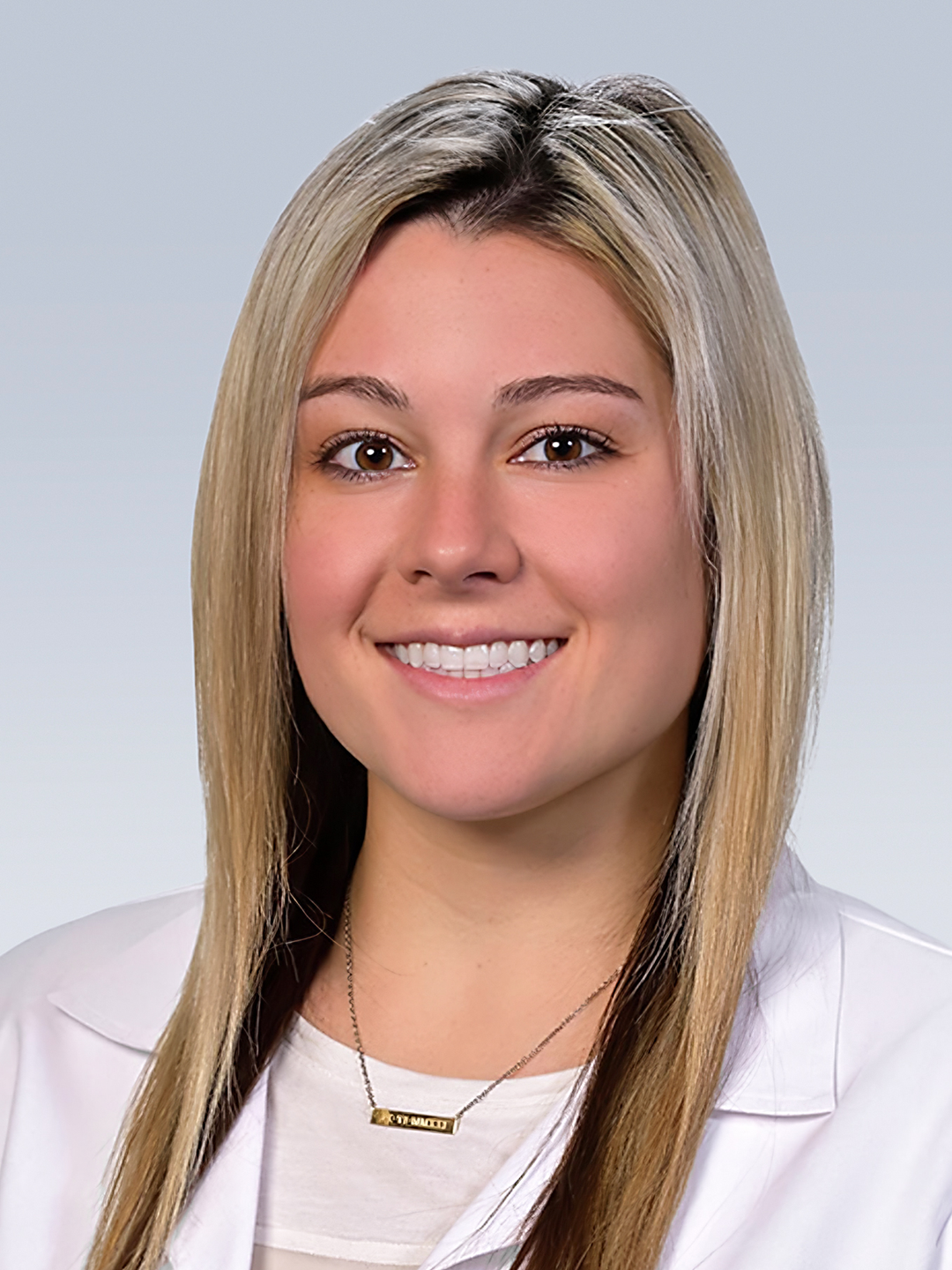 Headshot of Jessica Lynn Mesisca, CRNA