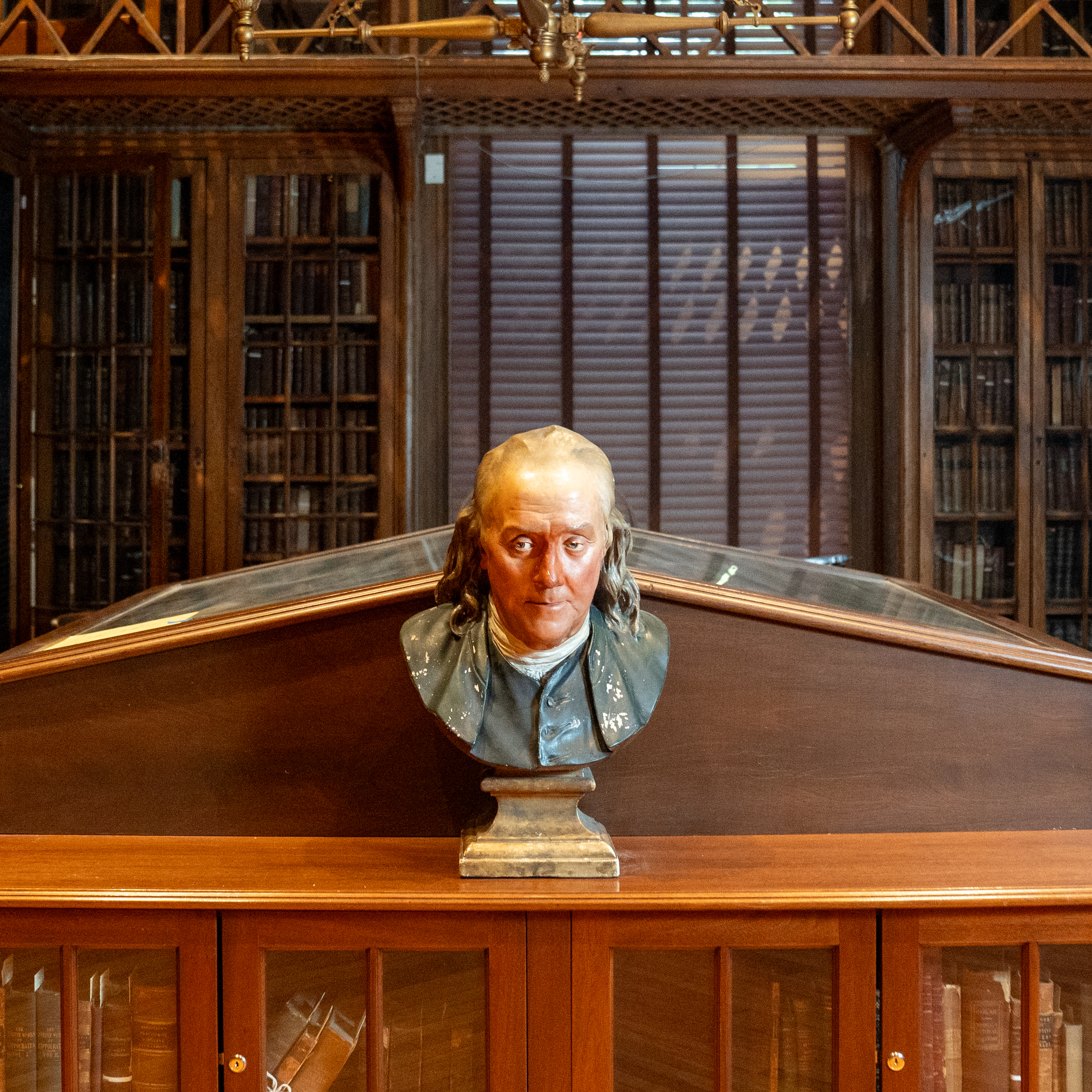 A bust of Benjamin Franklin in the Pennsylvania Hospital historic library 