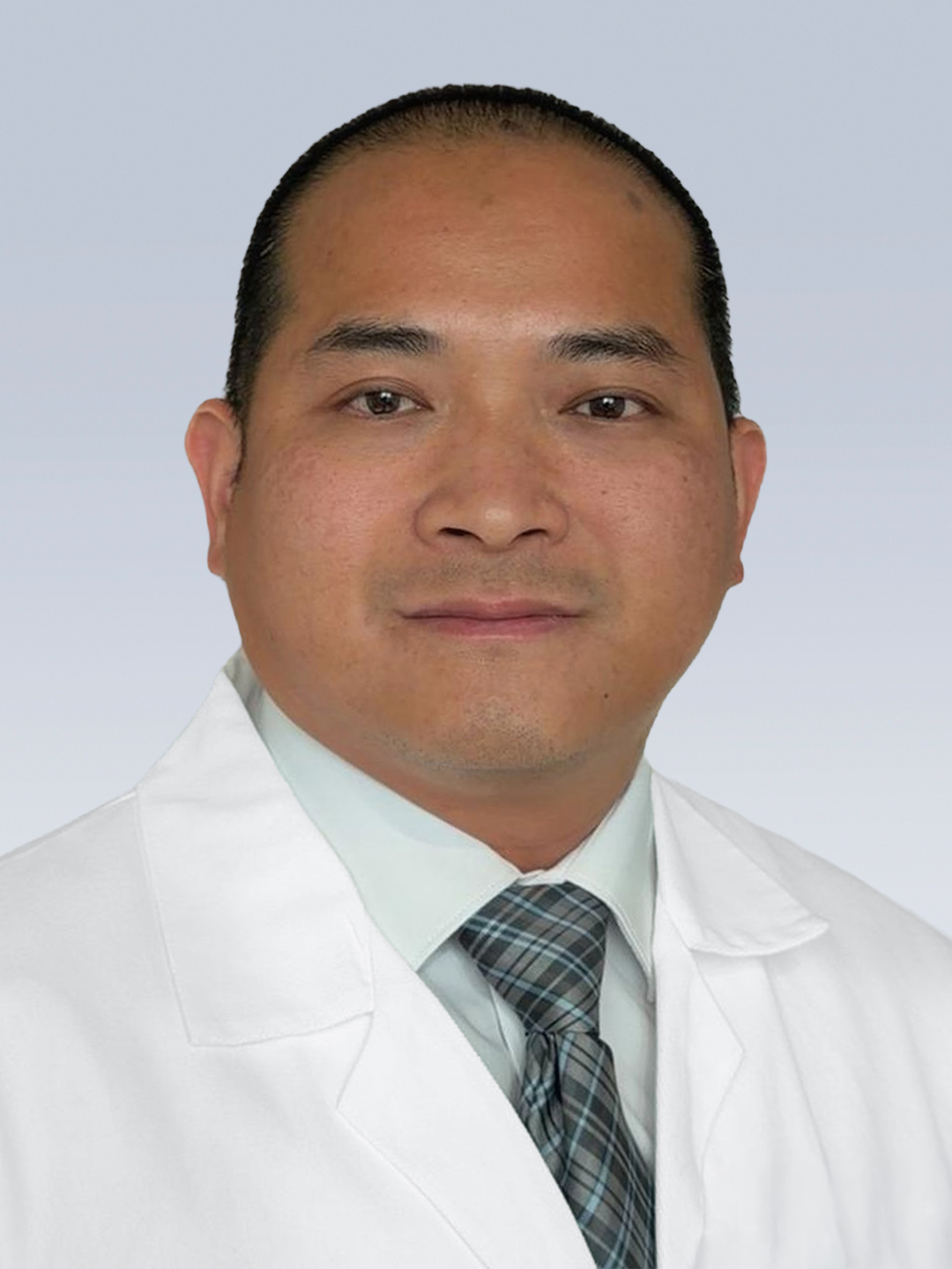 Headshot of Nam Nguyen, DO
