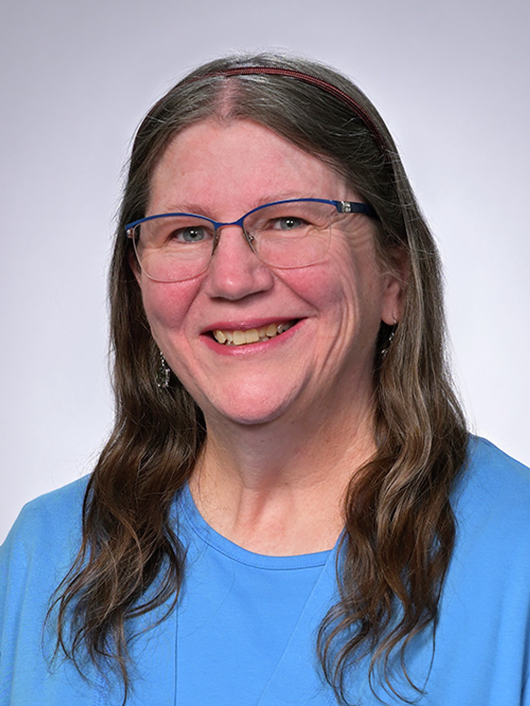 Headshot of Rosemary Ahearn-Hasara, LCSW