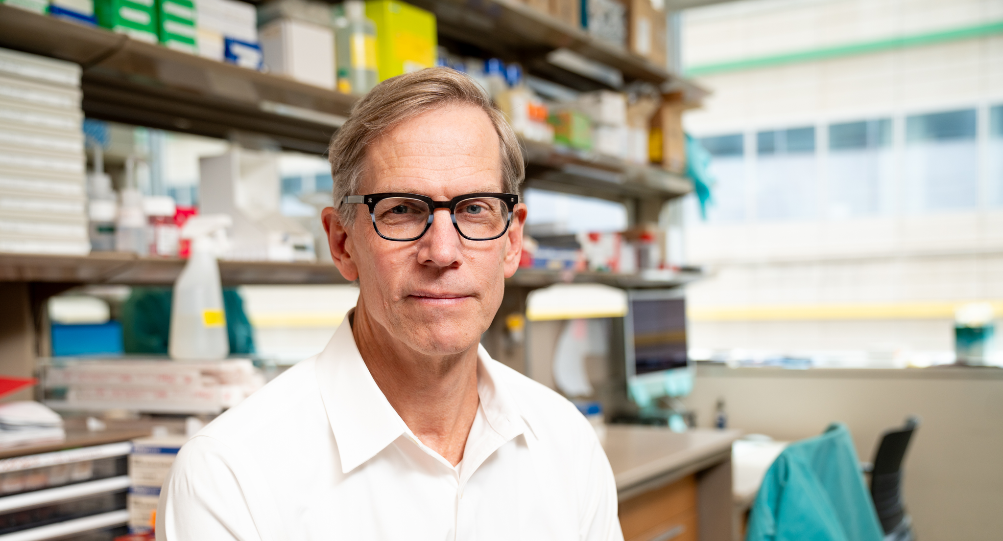 Robert Vonderheide in his lab