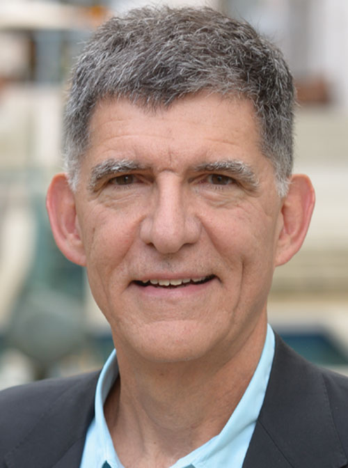 Headshot of Daniel Rader