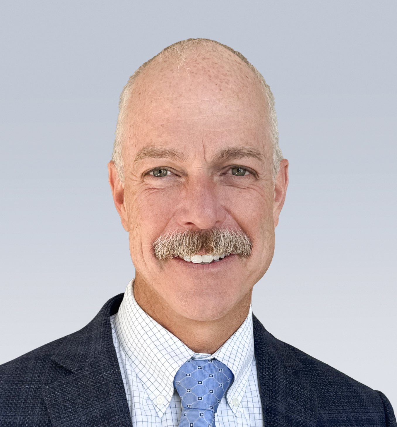 Headshot of Jacob Gutsche, MD