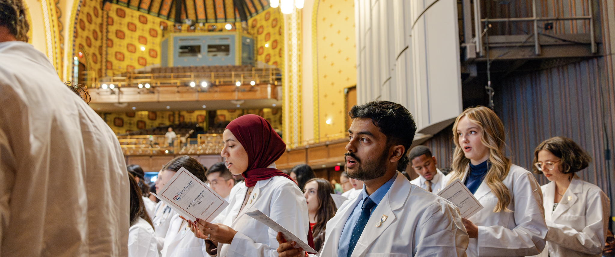 Students recite The Physician’s Pledge: The Declaration of Geneva at the White Coat ceremony