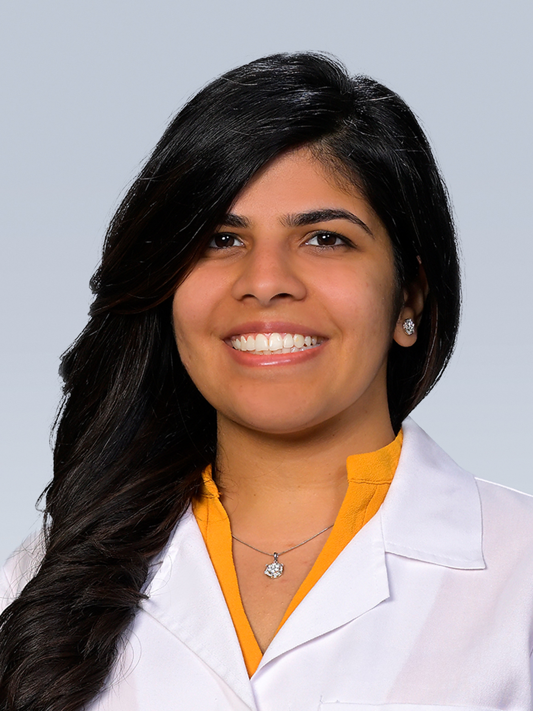 Headshot of Shivani Kapur, MD