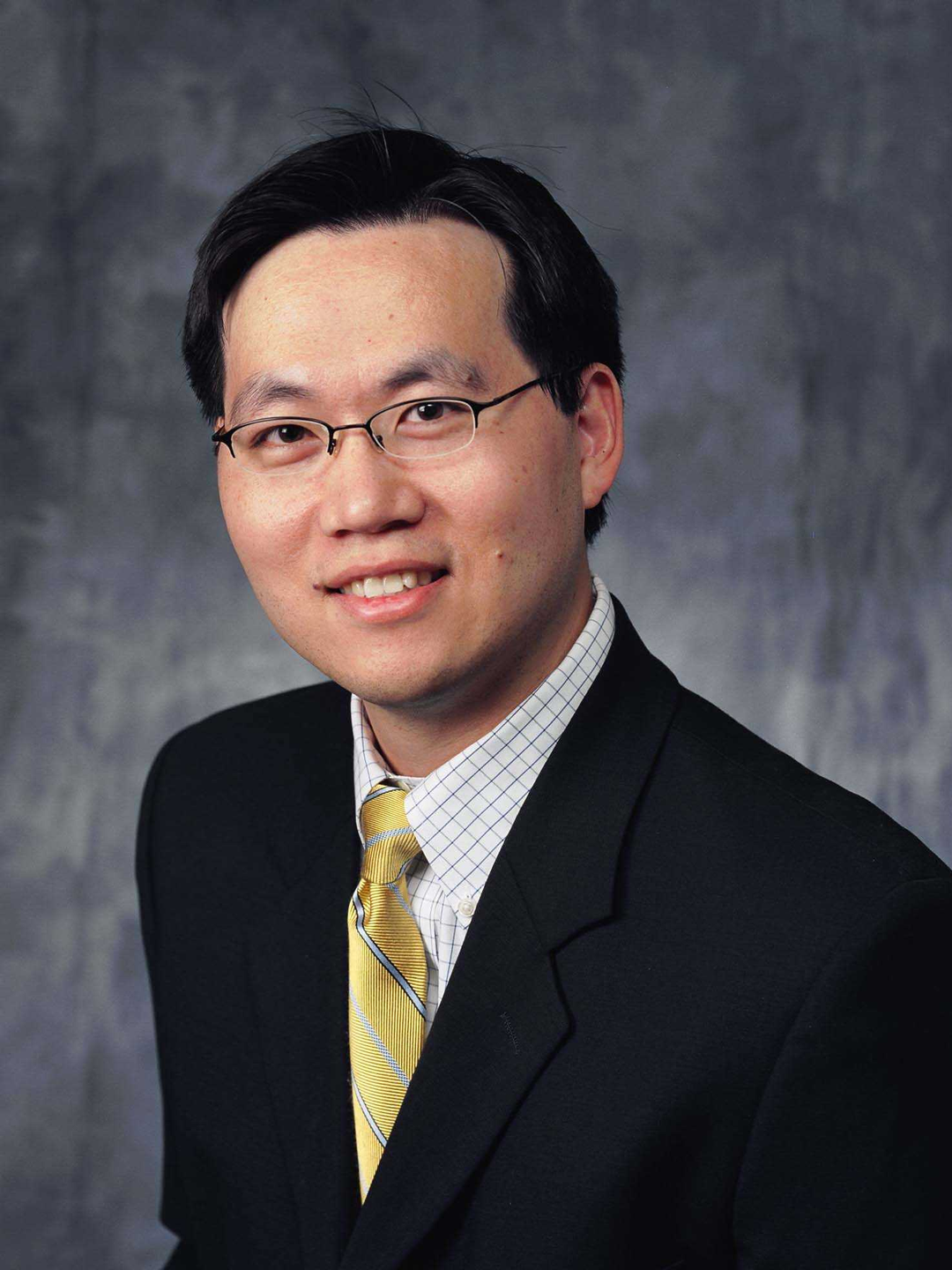 Headshot of Timothy Chen